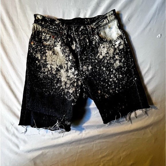 Vintage Levi’s 501 black acid wash cut off shorts size extra small 24 inch waist - Picture 6 of 7